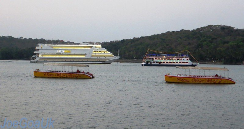 Mandovi River Cruise Operators