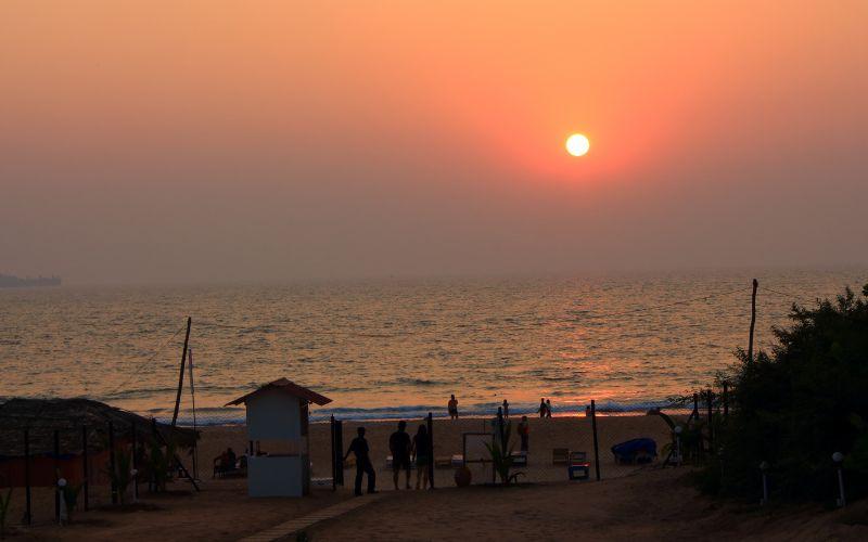 Nightlife In Candolim Beach