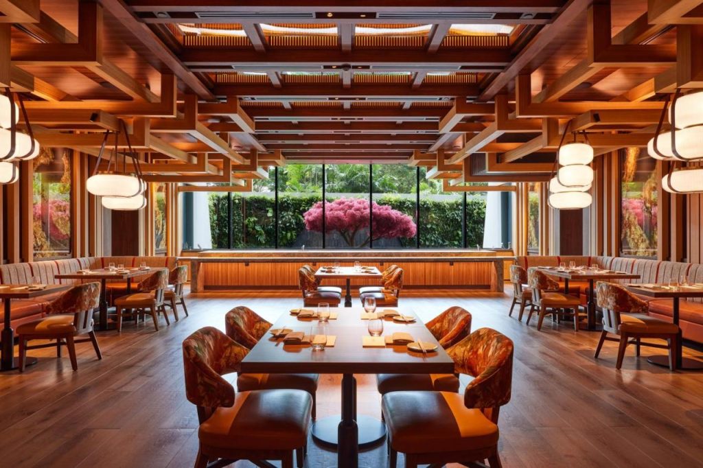 Discover Singapore: Top 5 Hotels for an unforgettable stay.