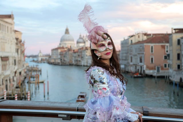 Traveler’s Guide to the Venice Carnival – Book your accommodations on Booking.com.
