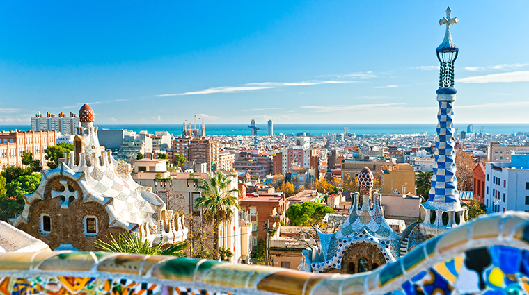 A Traveler’s Guide to Exploring Barcelona – Book Your Stay with Booking.com