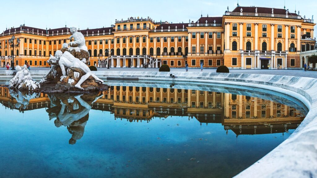 Discovering Vienna: A Travel Guide to Austria’s Elegant Capital