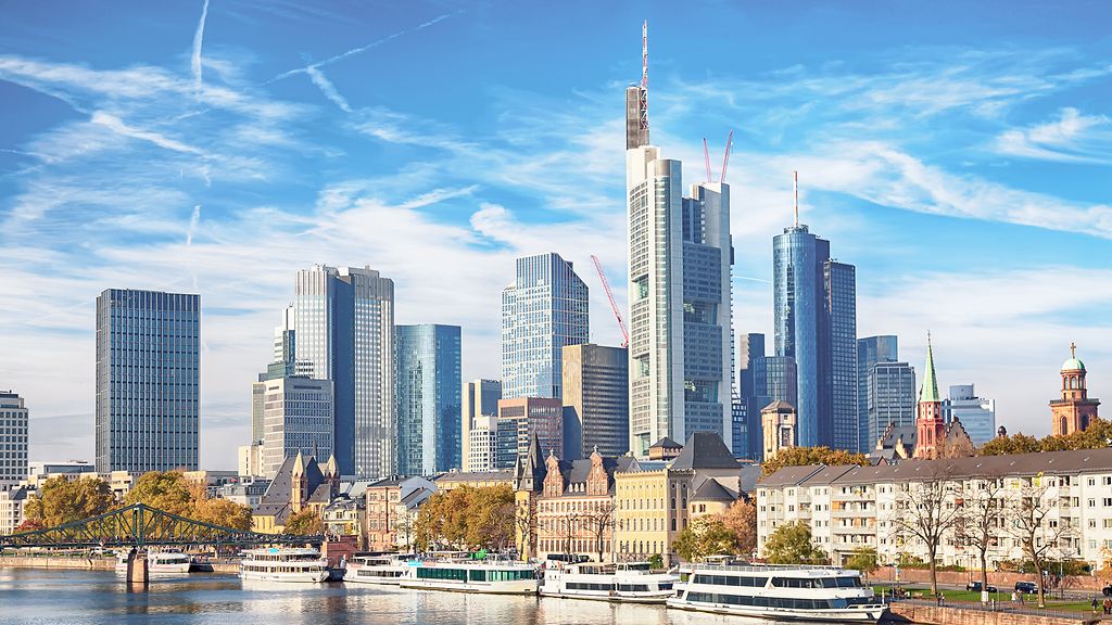 A Travel Guide to Germany – Explore Castles, Cities, and Culture